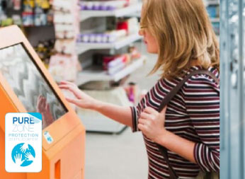 Antibakteriell overflate med bakteriedrepende film