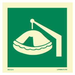 IMO skilt for redningsflåte med symbol. Tydelig skilting kan være avgjørende i en nødsituasjon. Produseres iht ISO 16069. Rask levering til hele Norge